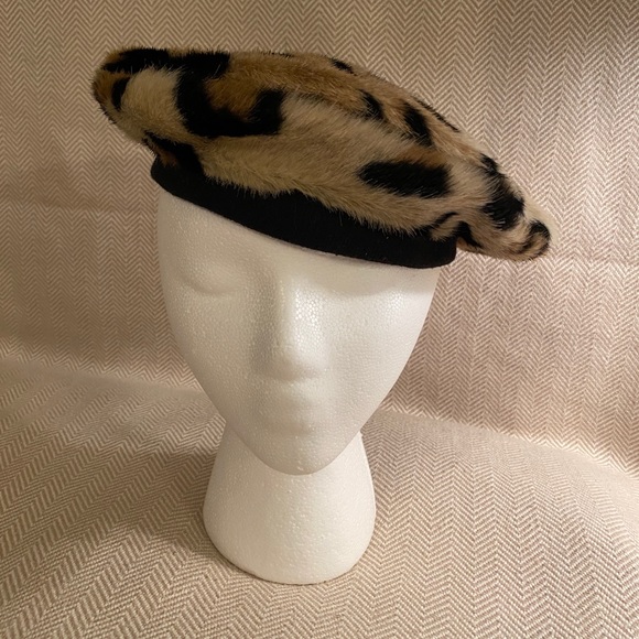 Accessories - Women’s Leopard Faux Fur Tam